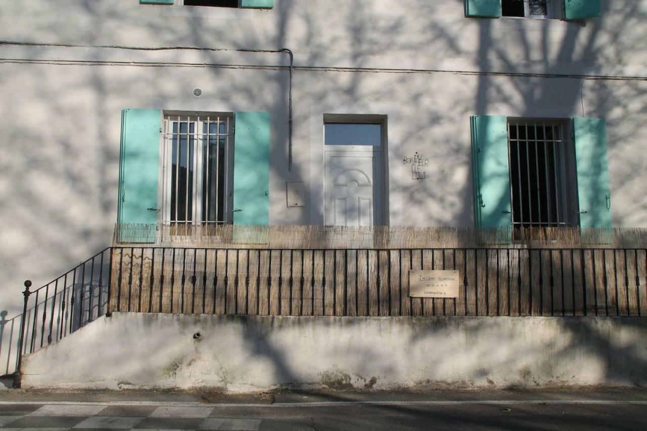 Au Bonheur De Lili Apartment Фонтен-де-Воклюз Екстериор снимка